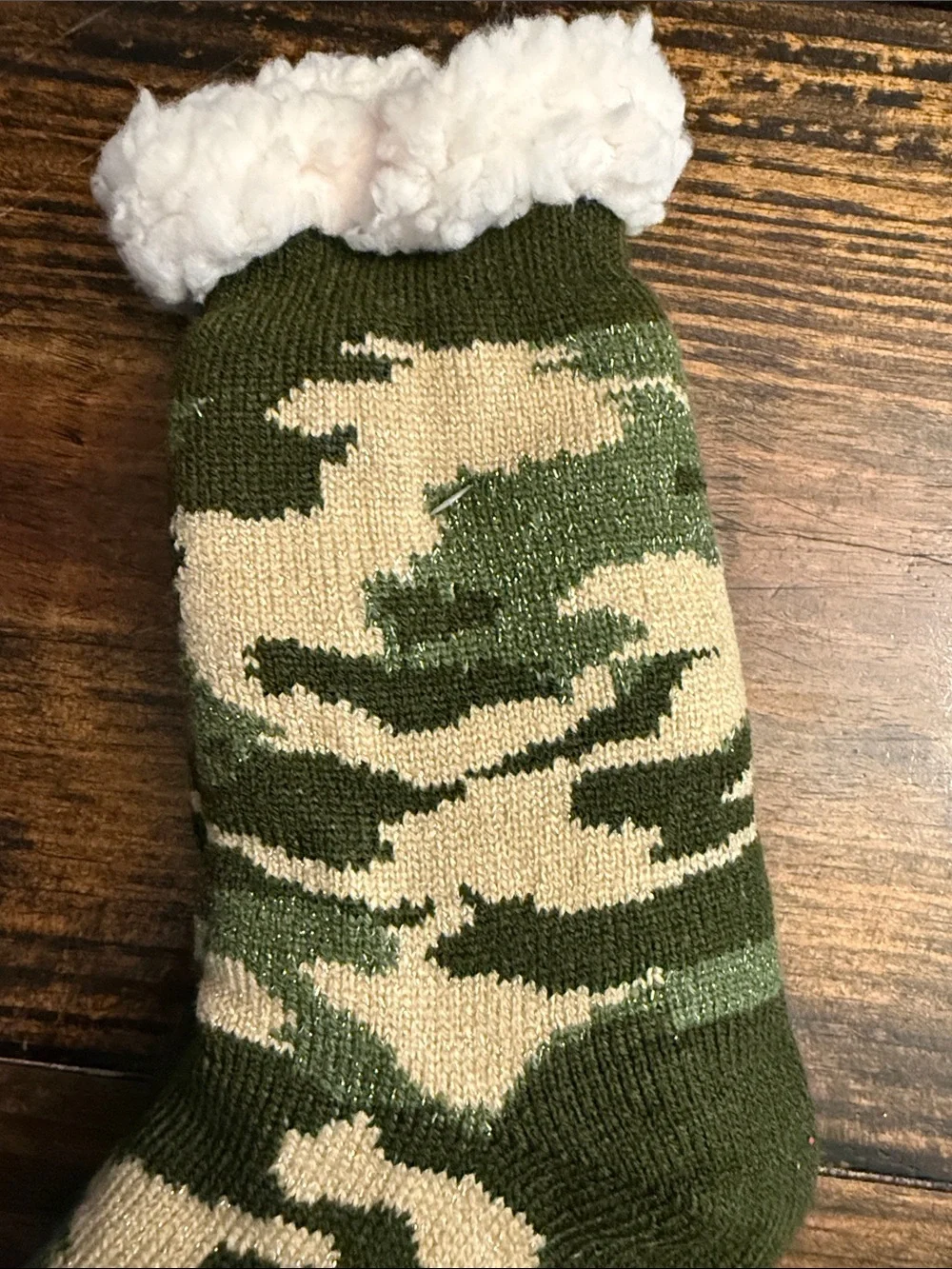 Unisex Cozy Sherpa Cuffed Camouflage Socks - Green/Tan (OS)